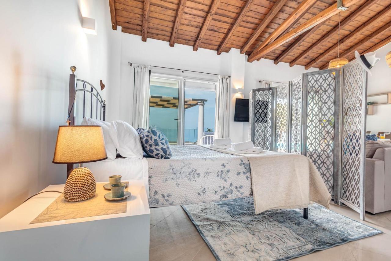 Ocean View - Luxury Villa Nefeli Kontogialos Eksteriør billede