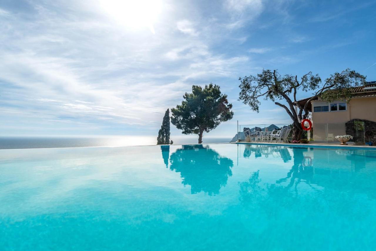 Ocean View - Luxury Villa Nefeli Kontogialos Eksteriør billede